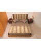 κρεβάτι-Ταπετσαριες Σαλονιων - Ντυμένο κρεβάτι με μαξιλάρα στο κεφαλάρι. Μεγάλη ποικιλία υφασμάτων. Δυνατότητα επιλογής διάστασης. Δυνατότητα προσαρμογής αποθηκευτικού.
