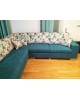 Καρέ γωνιακός καναπές με μεταλλικά πόδια και πλούσια μαξιλάρια. Δυνατότητα επιλογ'ης χρωμάτων και διαστάσεων.