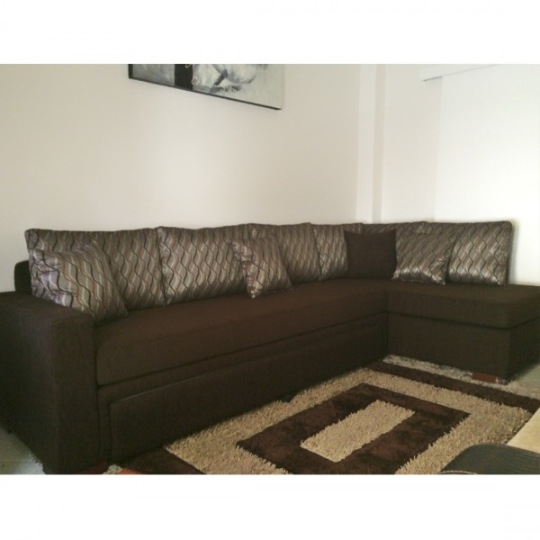 Ειδικές κατασκευές σαλονιώνΜοντέρνος γωνιακός καναπές Detail. Δυνατότητα επιλογής υφάσματος όπως και διαστάσεων.