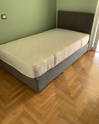 Κρεβάτι Simple